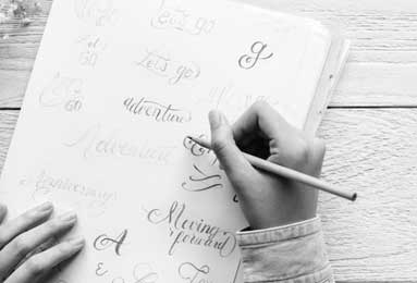 意甲媒体热议：德比之战最后时刻阿莱格里选择用巴特萨吉顶替埃斯图皮尼安首发，太对了